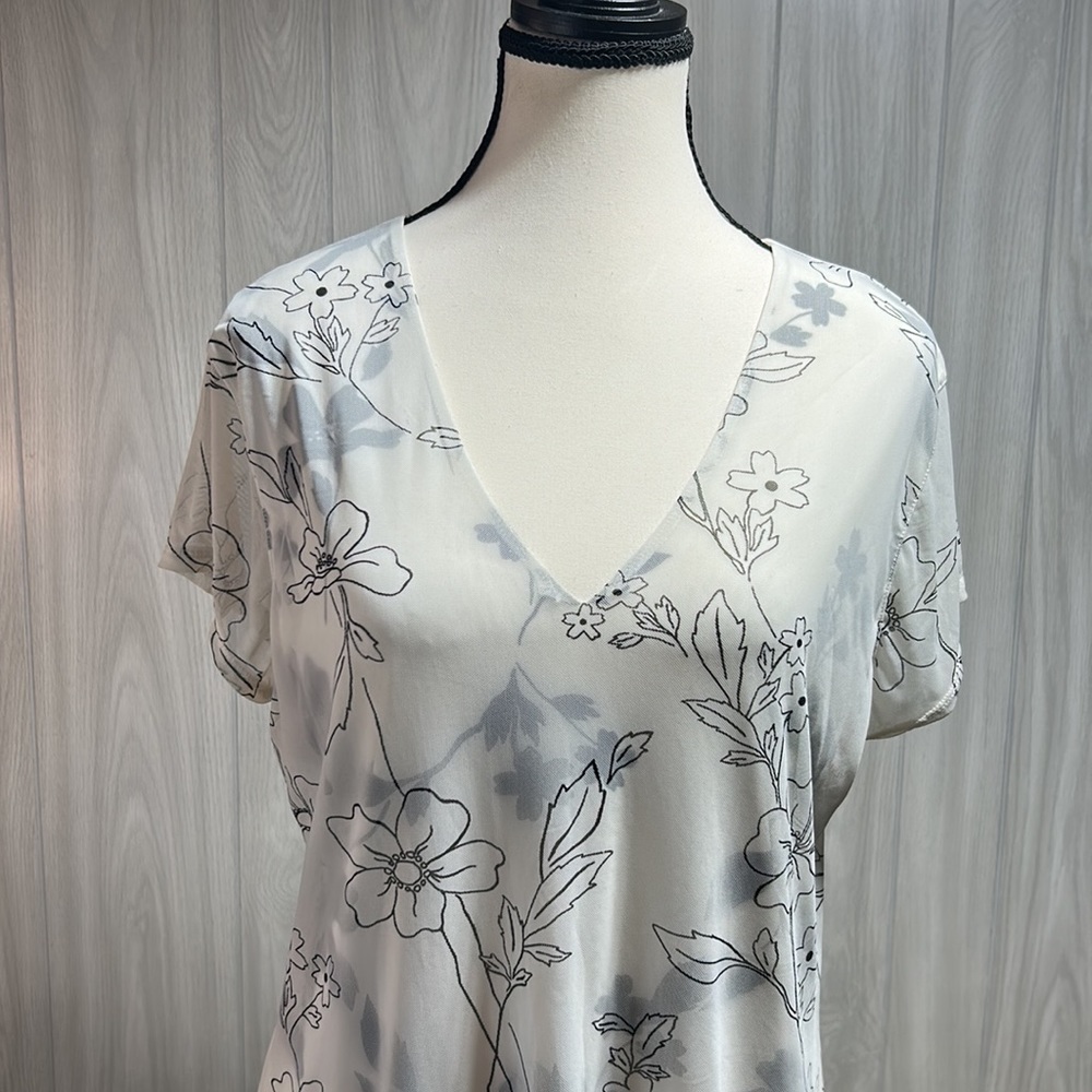Valerie Separates floral blouse size XL - Picture 2 of 10